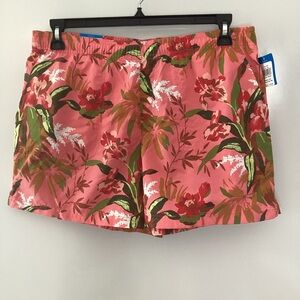Columbia Floral Pink and Green Walnut River Women's Shorts